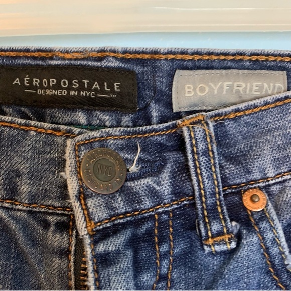 Aeropostale Boyfriend medium wash distressed mid rise relaxed baggy ankle jean 4 - Picture 3 of 9